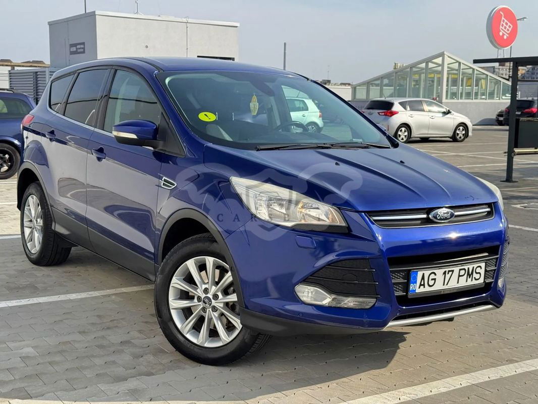 Ford Kuga II [2012 - 2019] 2.0 TDCi Powershift 4WD Titanium 2015