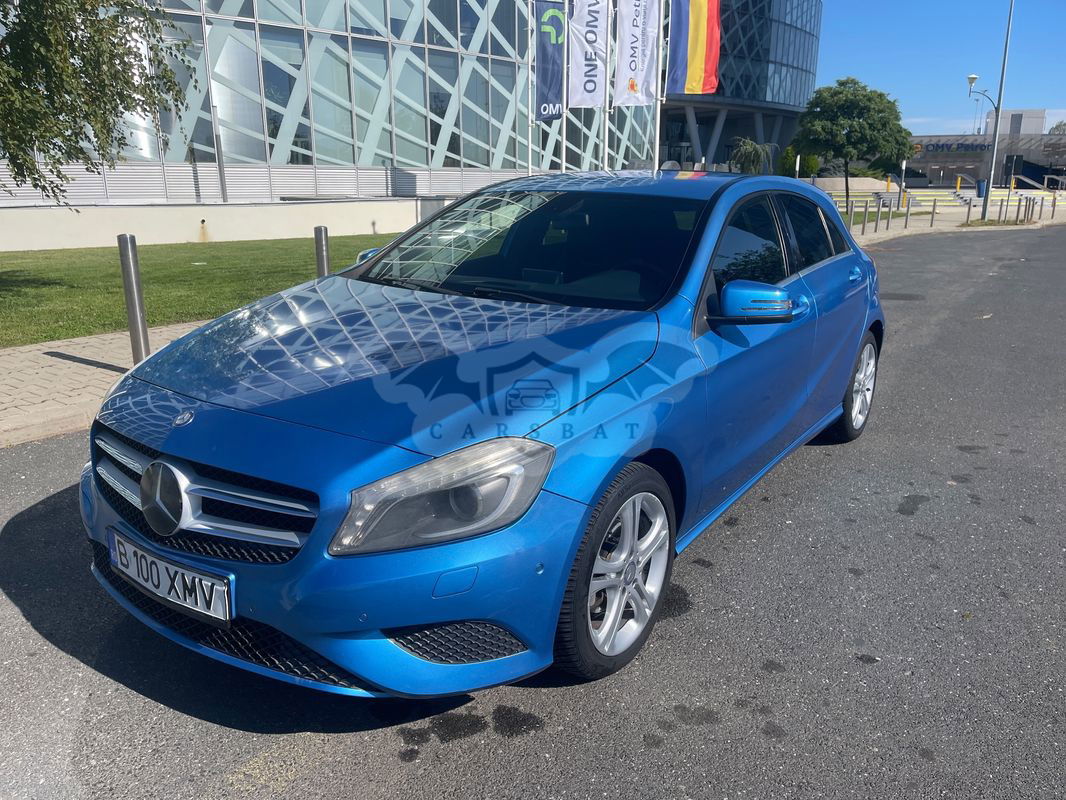 Mercedes-Benz A W176 [2012 - 2018] 180 CDI BlueEFFICIENCY Aut. 2013