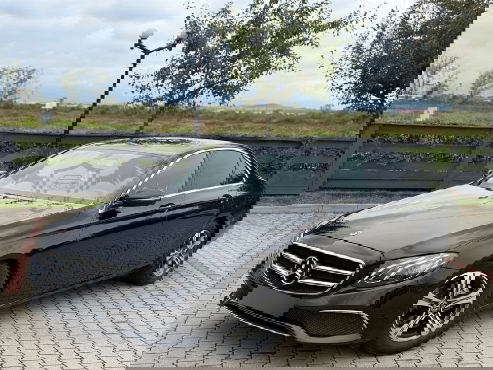 Mercedes-Benz E W213 [2016 - 2023] 220 d 4Matic T 9G-TRONIC Avantgarde 2020