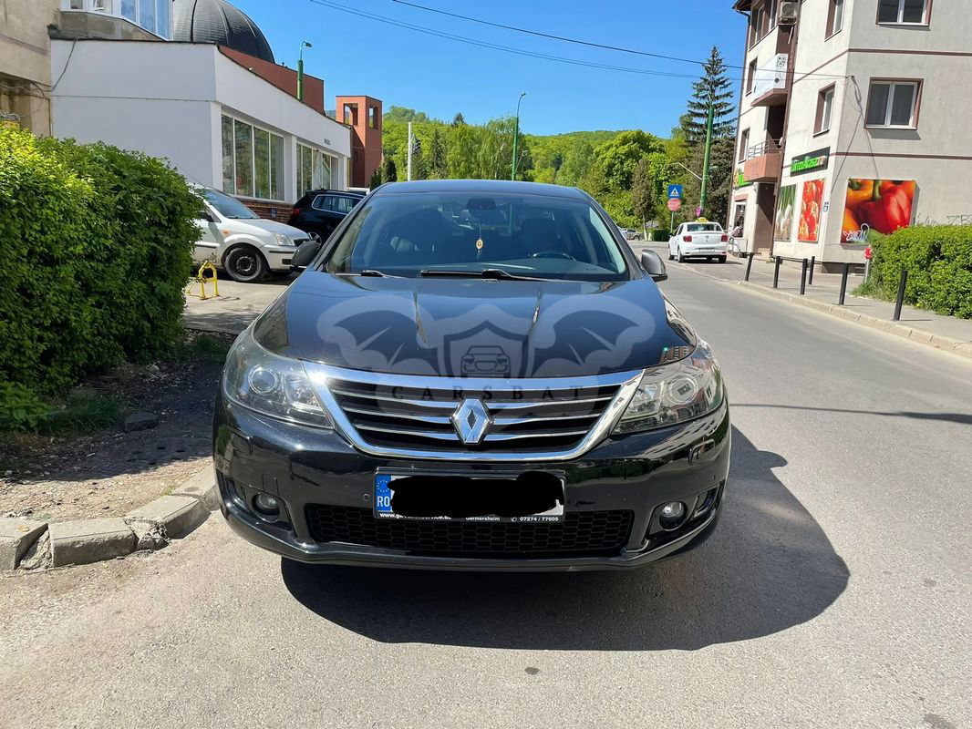 Renault Latitude 2.0 dCi Initiale Aut. 2013