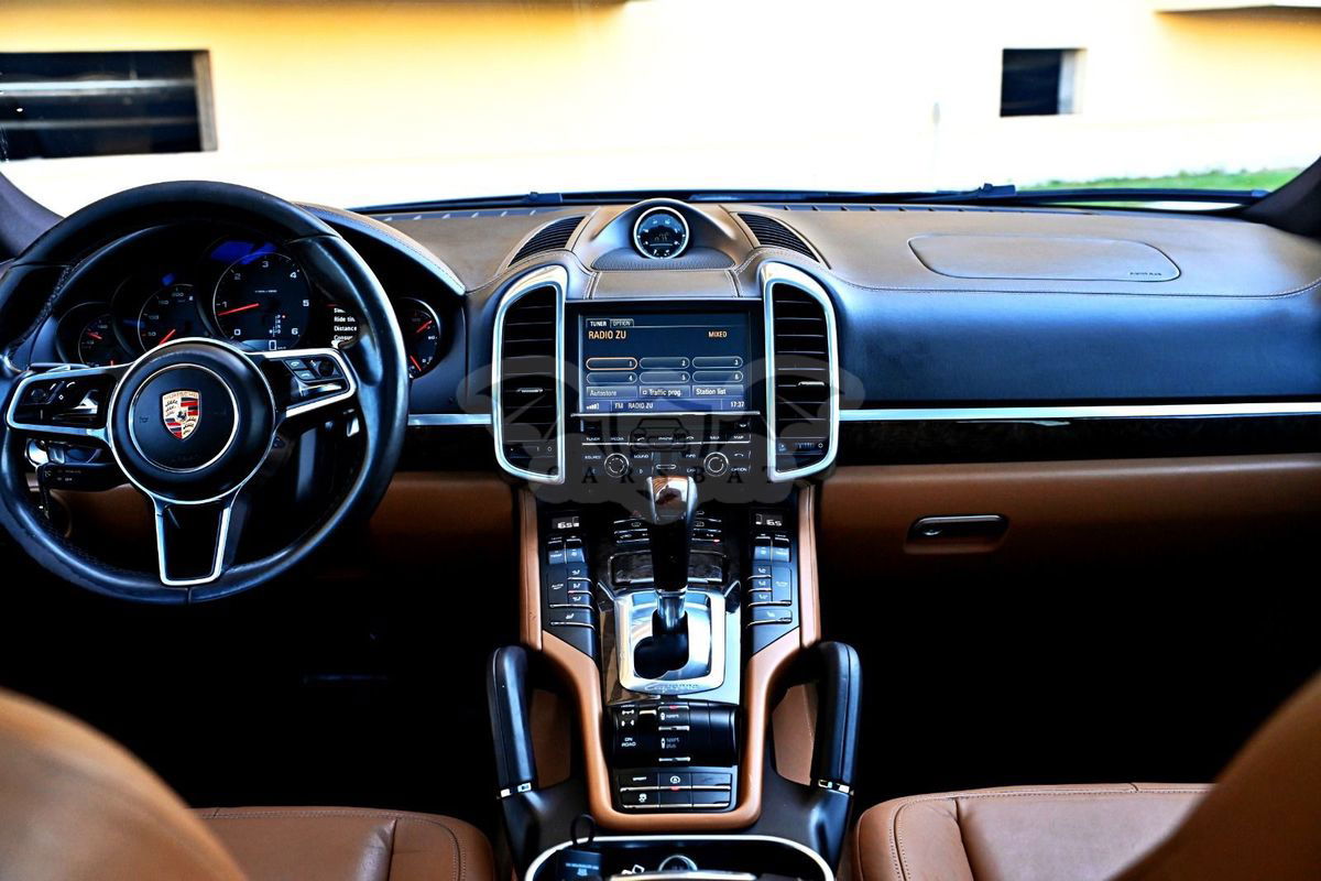Porsche Cayenne 3.0 L 2015
