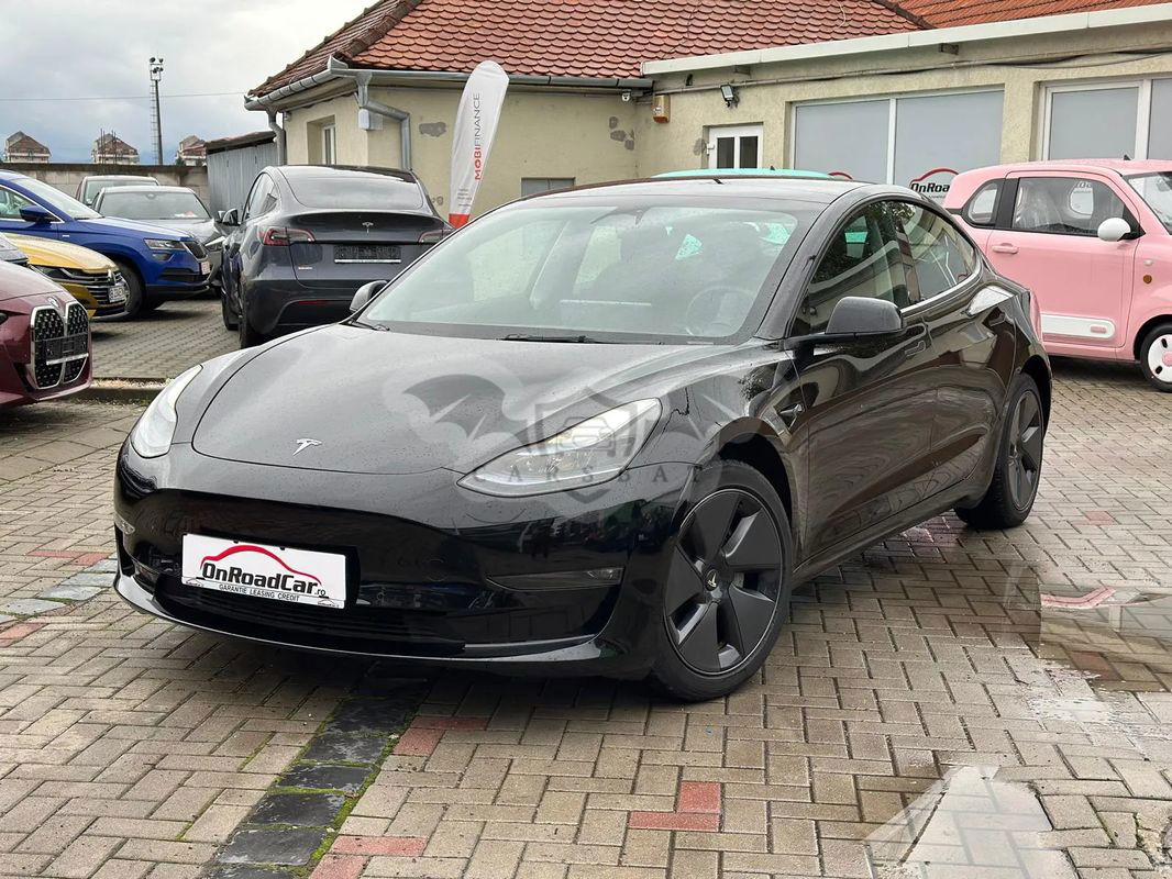 Tesla Model 3 Langstreckenbatterie Allradantrieb Dual Motor 2022