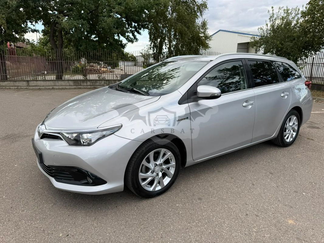 Toyota Auris II [2012 - 2018] 1.8 L VVT-i Hybrid Sol + 2017