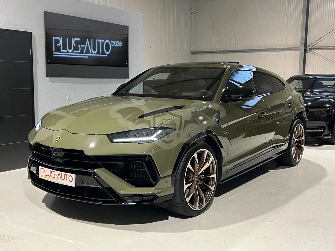 Lamborghini Urus Standard 2024