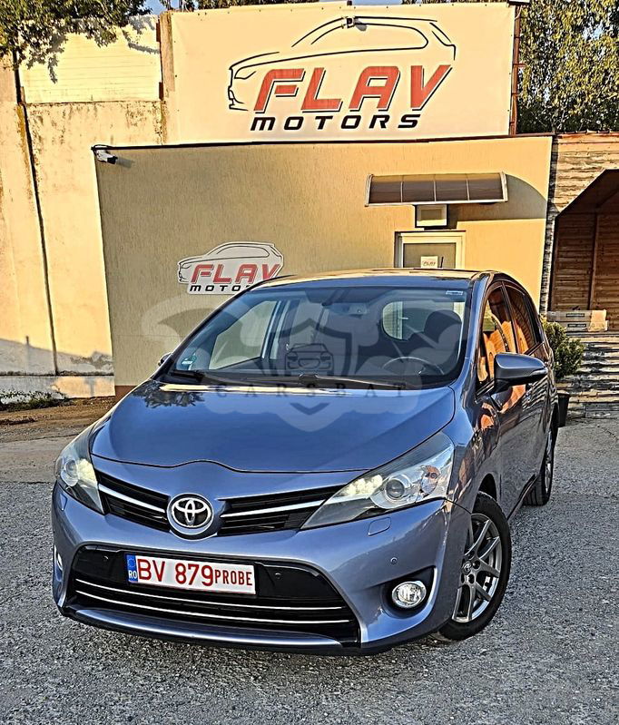 Toyota Verso 2.2 D-4D Automatik 7-Sitzer Comfort 2014
