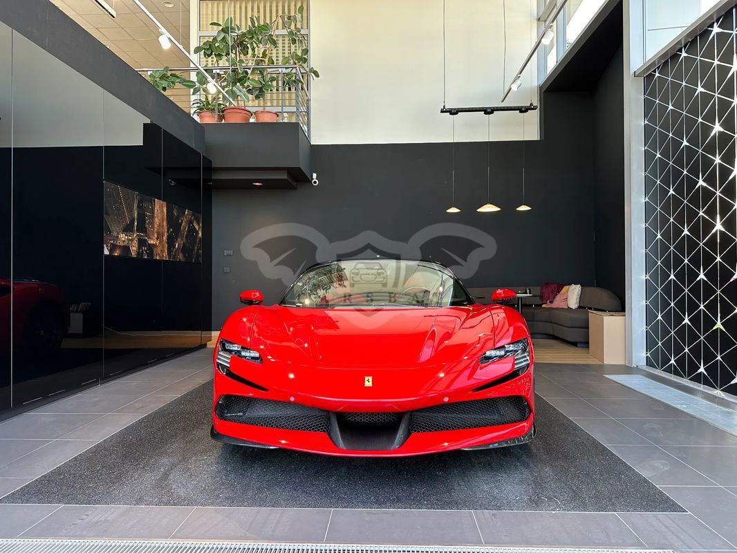 Ferrari SF90 2023
