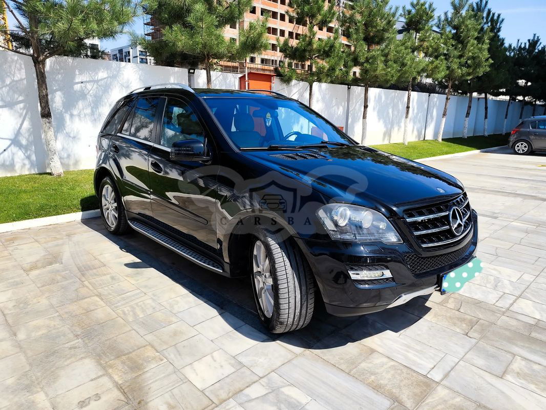 Mercedes-Benz ML W164 [2005 - 2011] 300 CDI BlueEfficiency Aut 2011