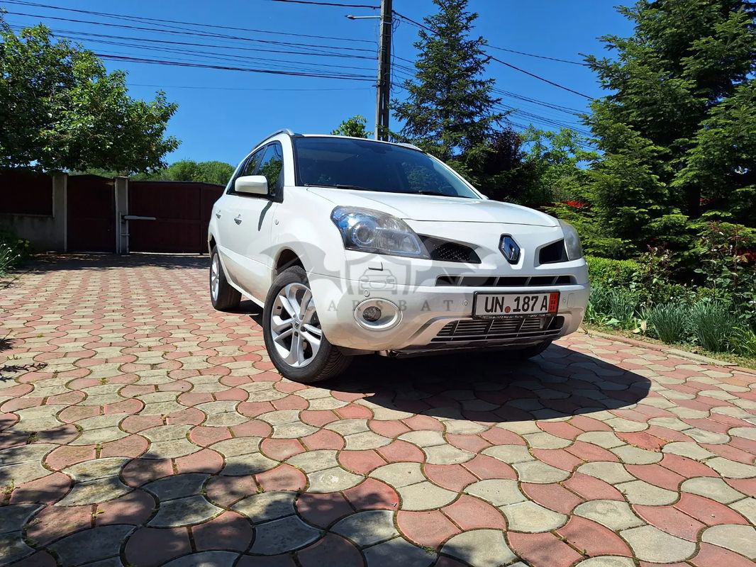 Renault Koleos I [2008 - 2016] dCi 175 FAP 4x4 Night and Day 2011