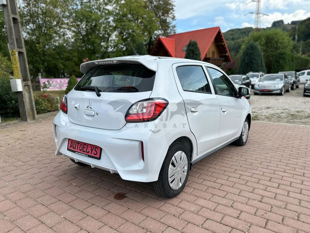 Mitsubishi Mirage 2023