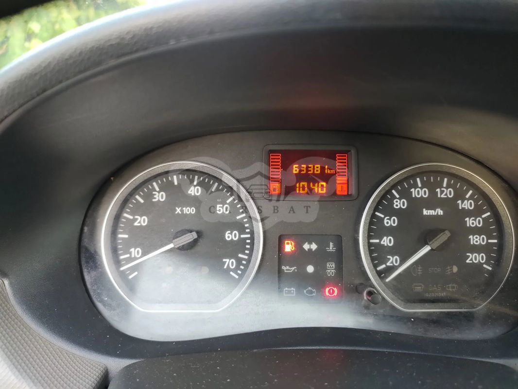 Dacia Logan I [2004 - 2012] 1.2 2012