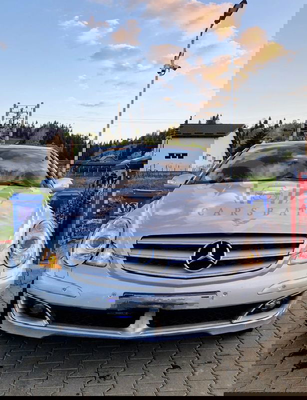 Mercedes-Benz R 2008