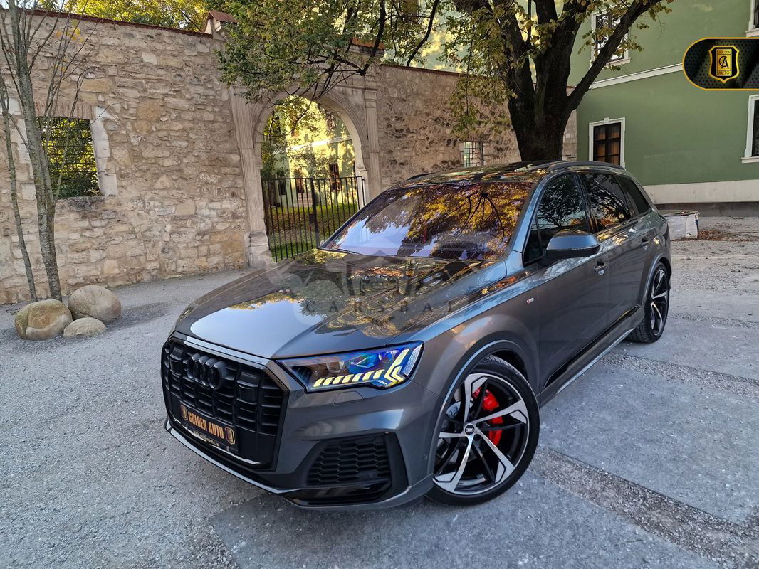 Audi Q7 4M [2015 - Prezent] 3.0 55 TFSIe quattro Tiptronic PHEV S Line 2021