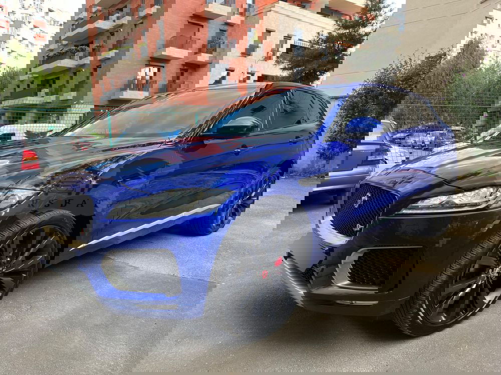 Jaguar F-Pace 2016