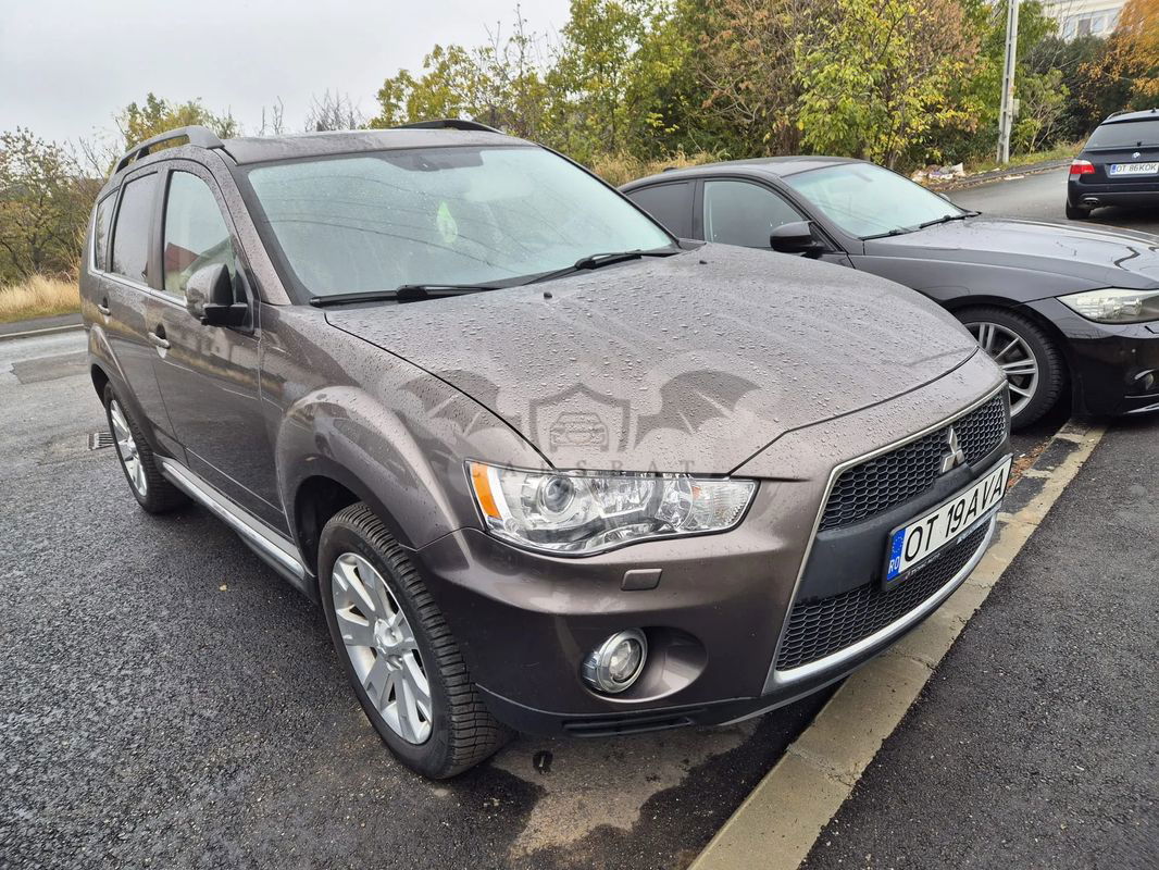 Mitsubishi Outlander 2.2 DI-D 4WD Intense+ A05 2012