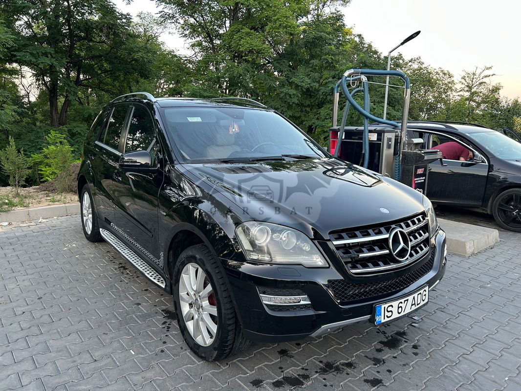 Mercedes-Benz ML W164 [2005 - 2011] 300 CDI BlueEfficiency Aut 2011
