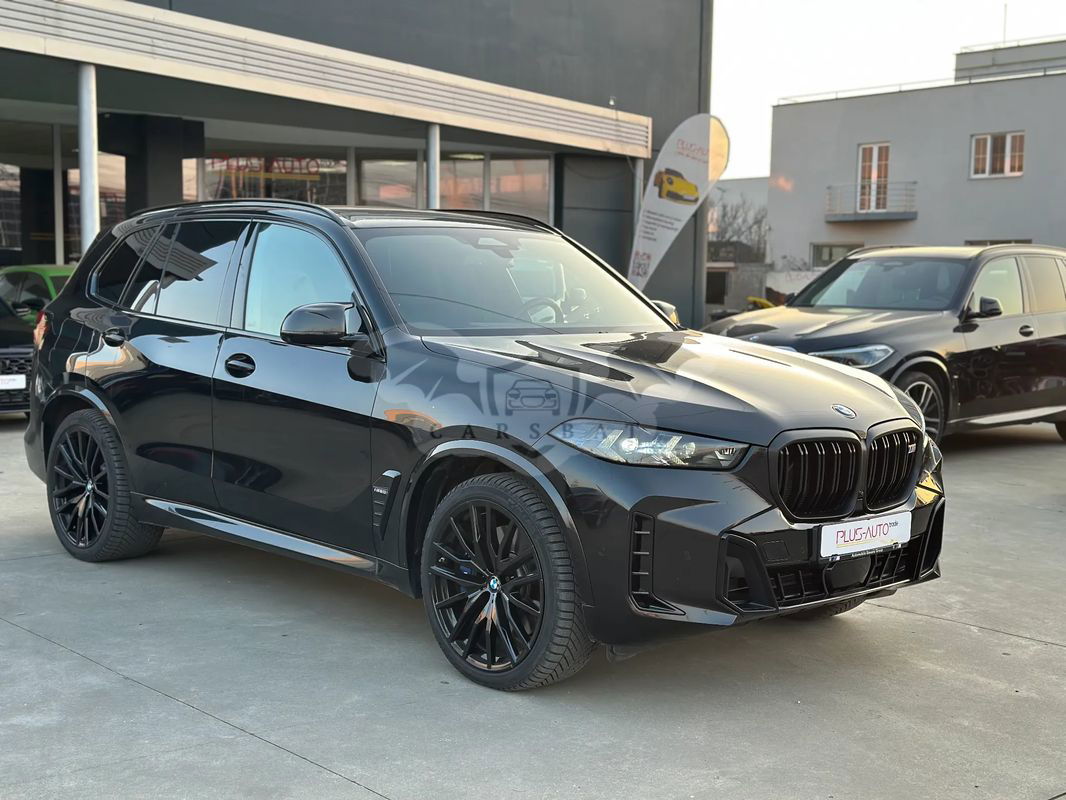 BMW X5 M60i xDrive AT MHEV 2024