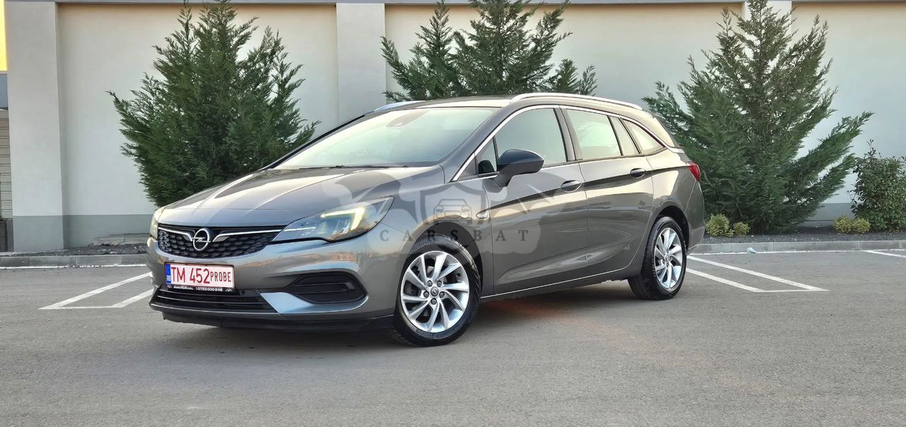 Opel Astra 2021