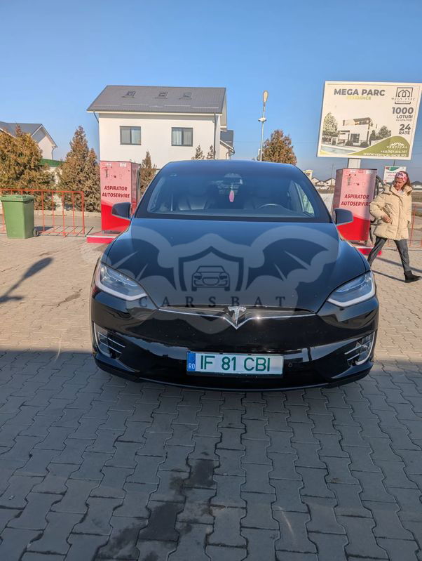 Tesla Model X Standard Reichweite 2019