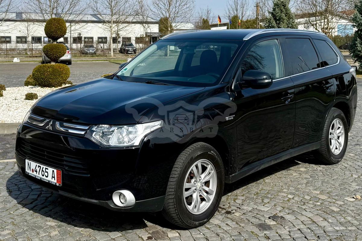 Mitsubishi Outlander 2014
