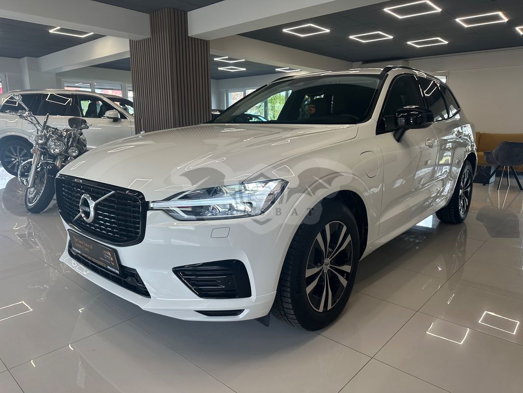 Volvo XC60 II [2017 - Prezent] T6 AWD Recharge Geartronic RDesign Expression 2021