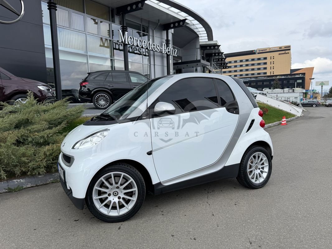 Smart Fortwo II [2007 - 2015] coupe 0.8 DPF passion 2009