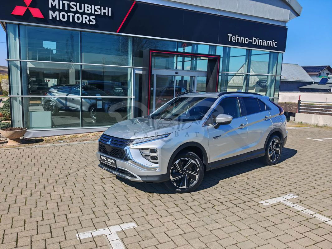 Mitsubishi Eclipse Cross Plug-In Hybrid 4WD Plus 2022