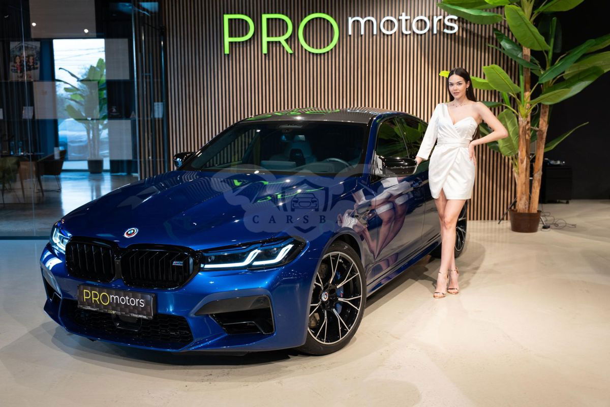 BMW M5 2023