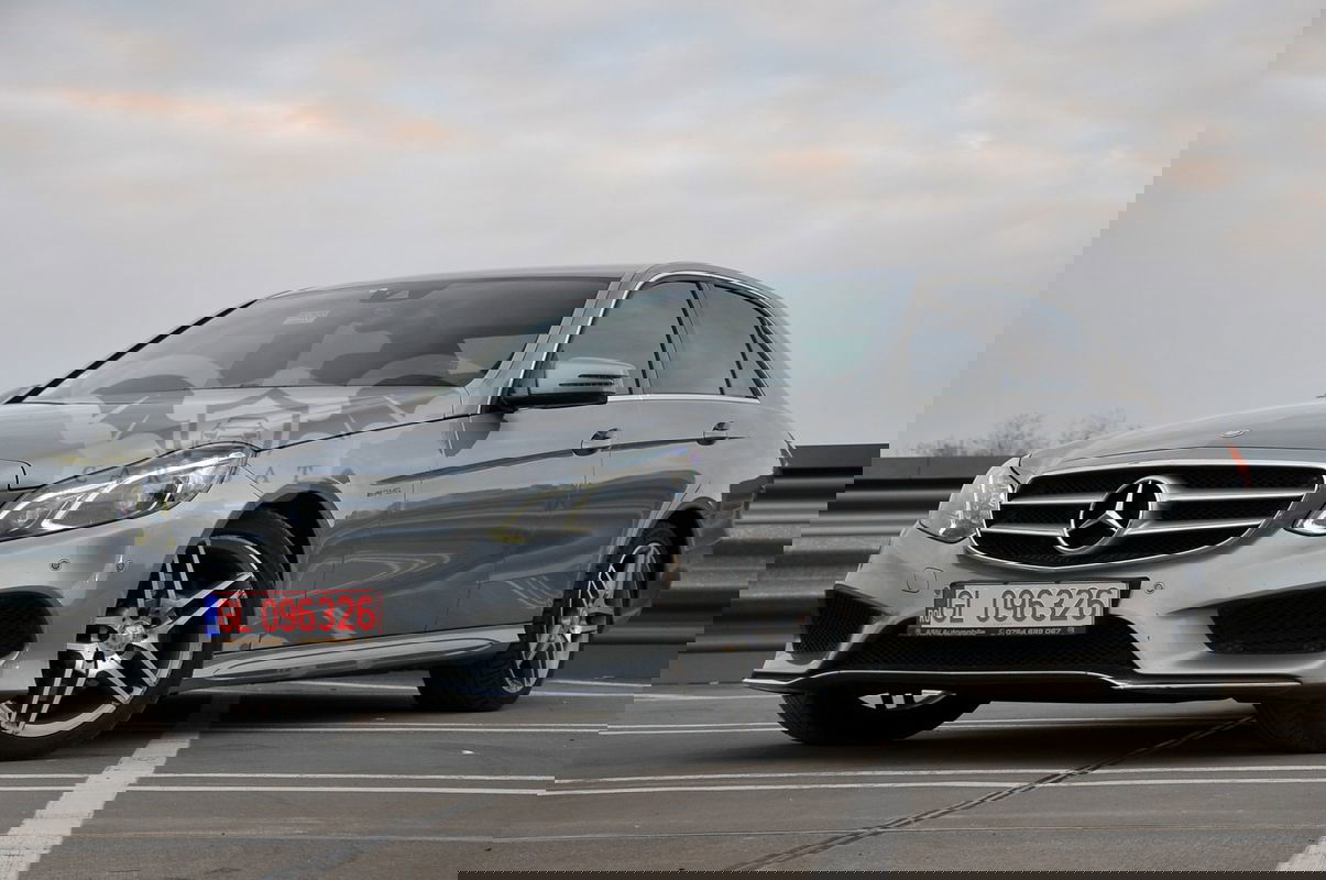 Mercedes-Benz E W212 [2009 - 2016] 300 BlueTEC HYBRID Aut. 2015