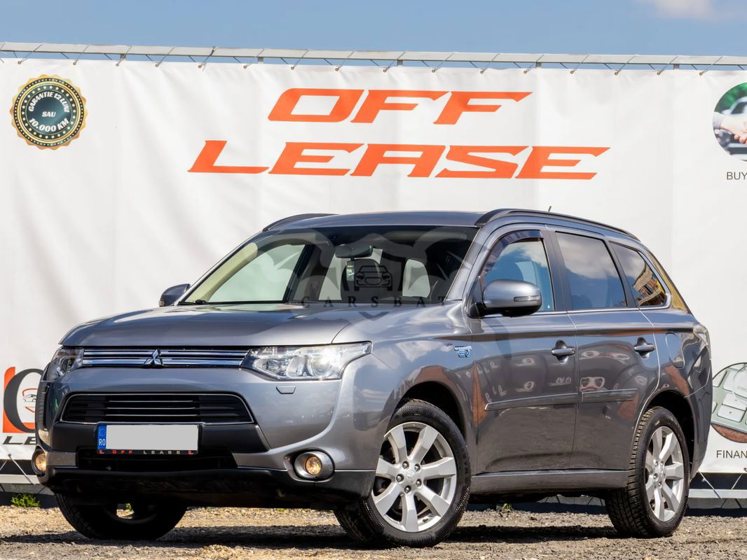 Mitsubishi Outlander III [2012 - 2021] 2.0 4WD Plug-In Hybrid 2014