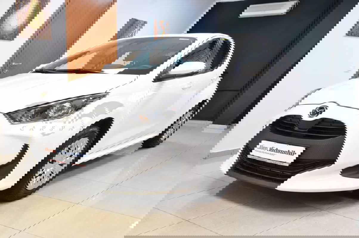 Mazda 2 Hybrid G116 CVT Agile 2022