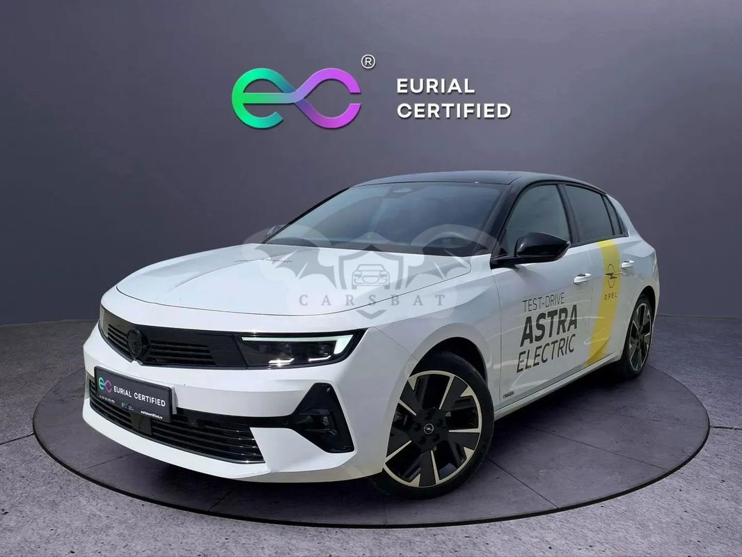 Opel Astra 2023