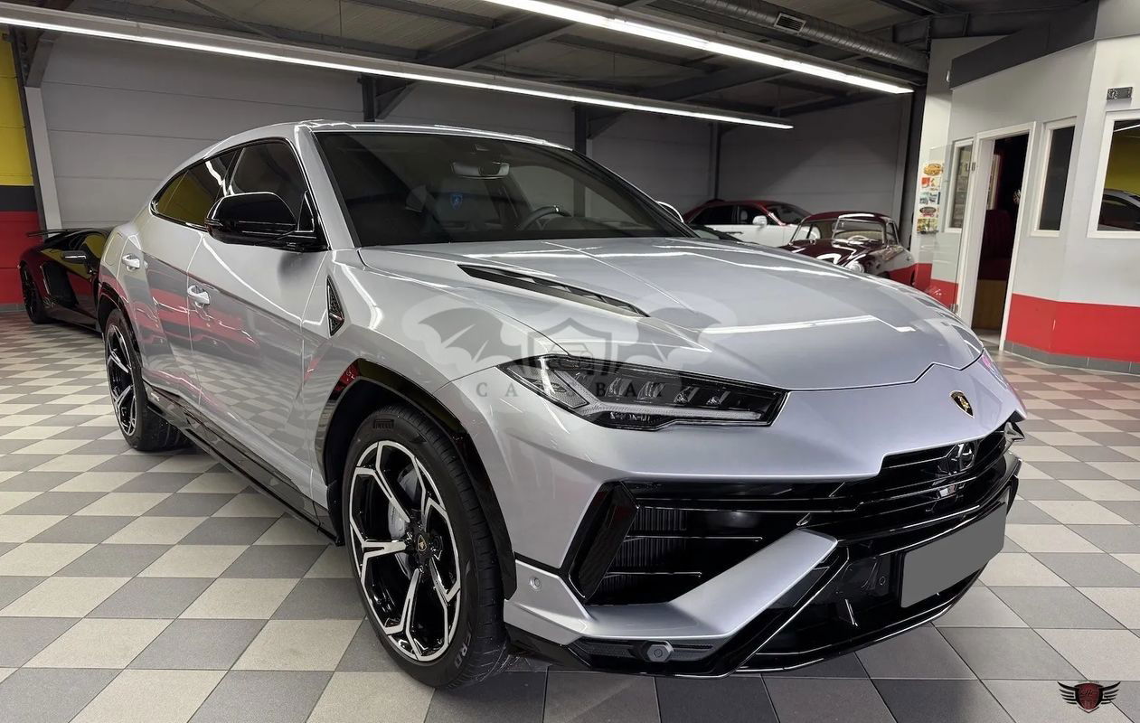 Lamborghini Urus 2024