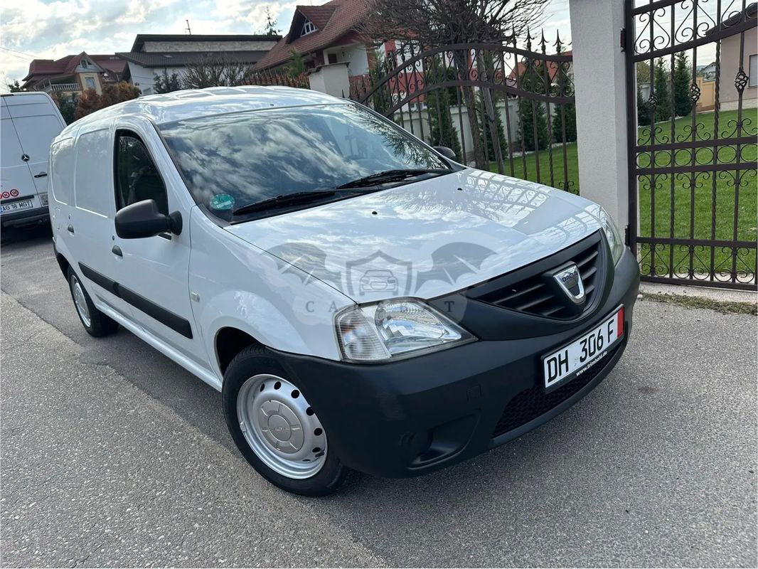 Dacia Logan 2011