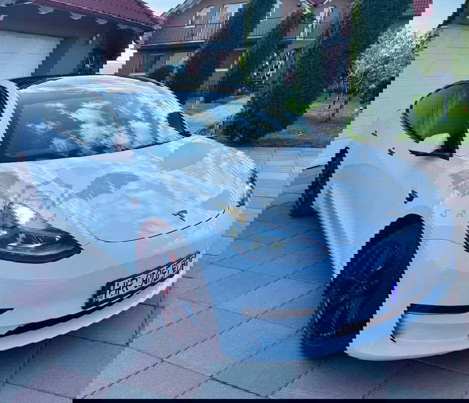 Tesla Model 3 AWD Long Range 2023