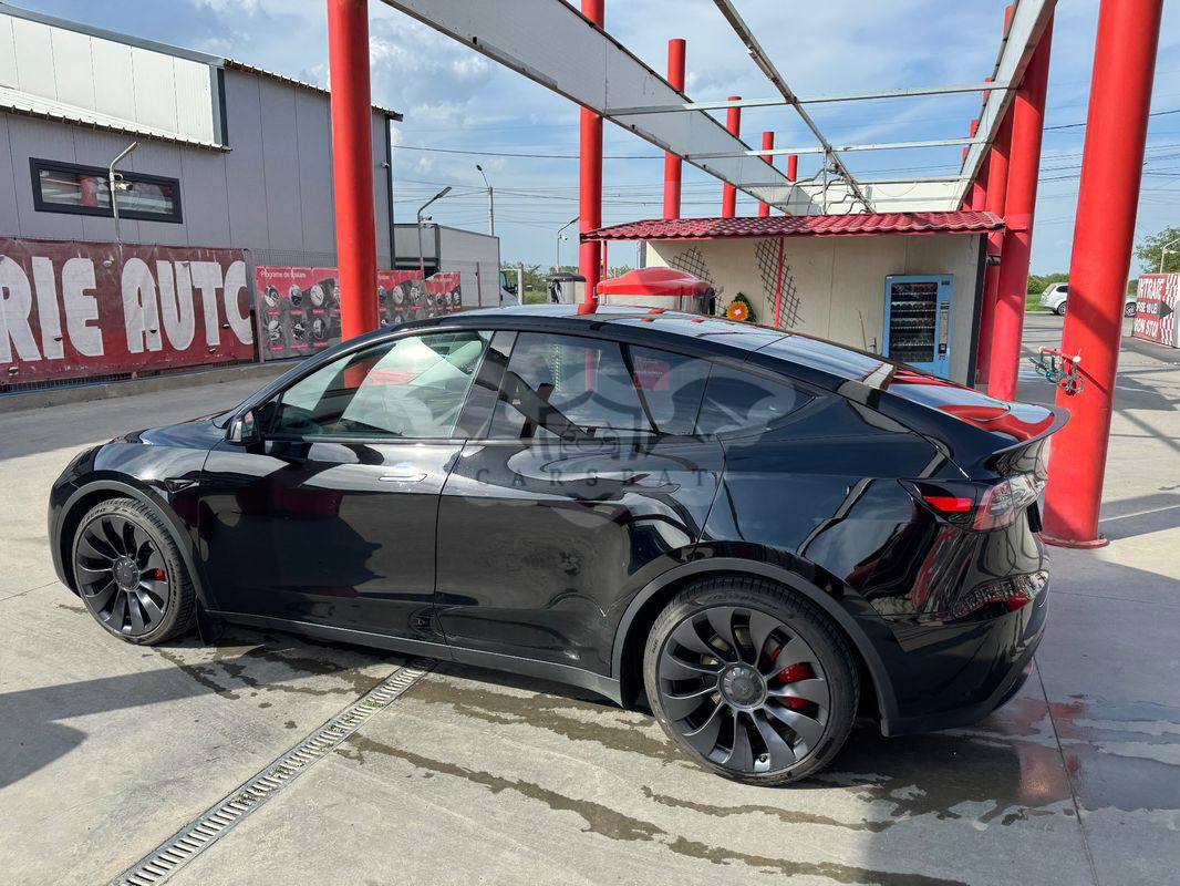 Tesla Model Y Performance 2023