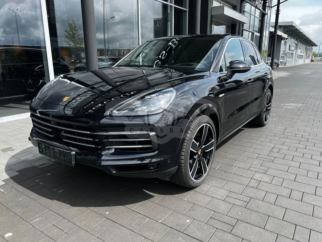 Porsche Cayenne 2021