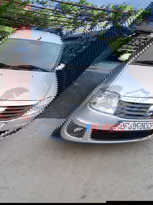 Dacia Logan I [2004 - 2012] MCV 1.6 16V Preference 2010
