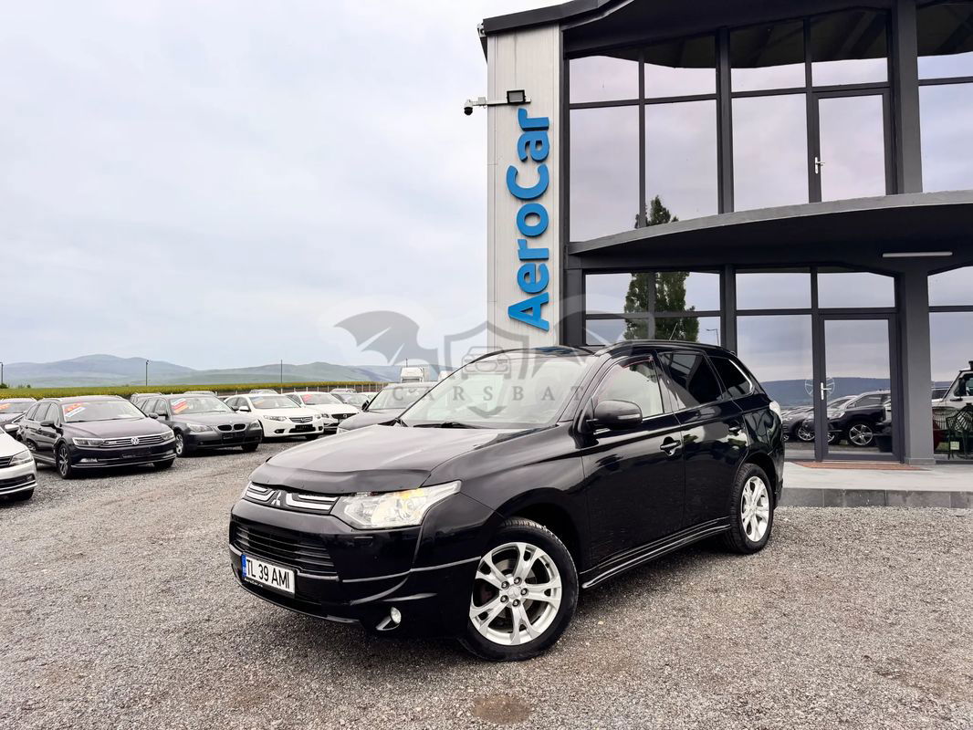 Mitsubishi Outlander III [2012 - 2021] 2.2 DI-D AS&G 6MT 4WD Invite A01 2013