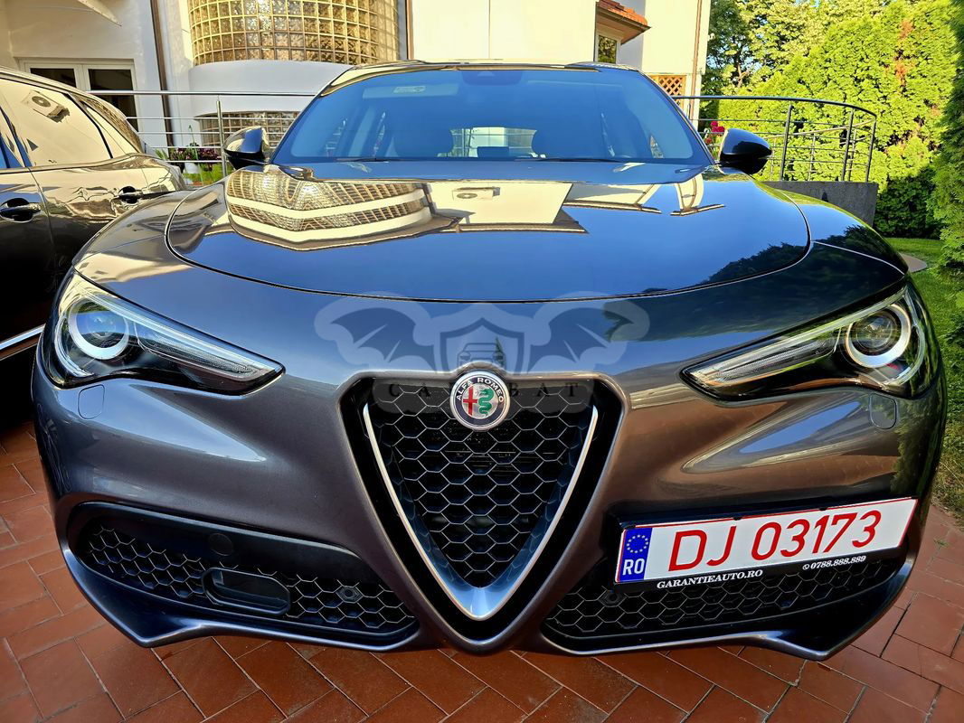 Alfa Romeo Stelvio 2.0 Turbo 16V AT8-Q4 Sprint 2019