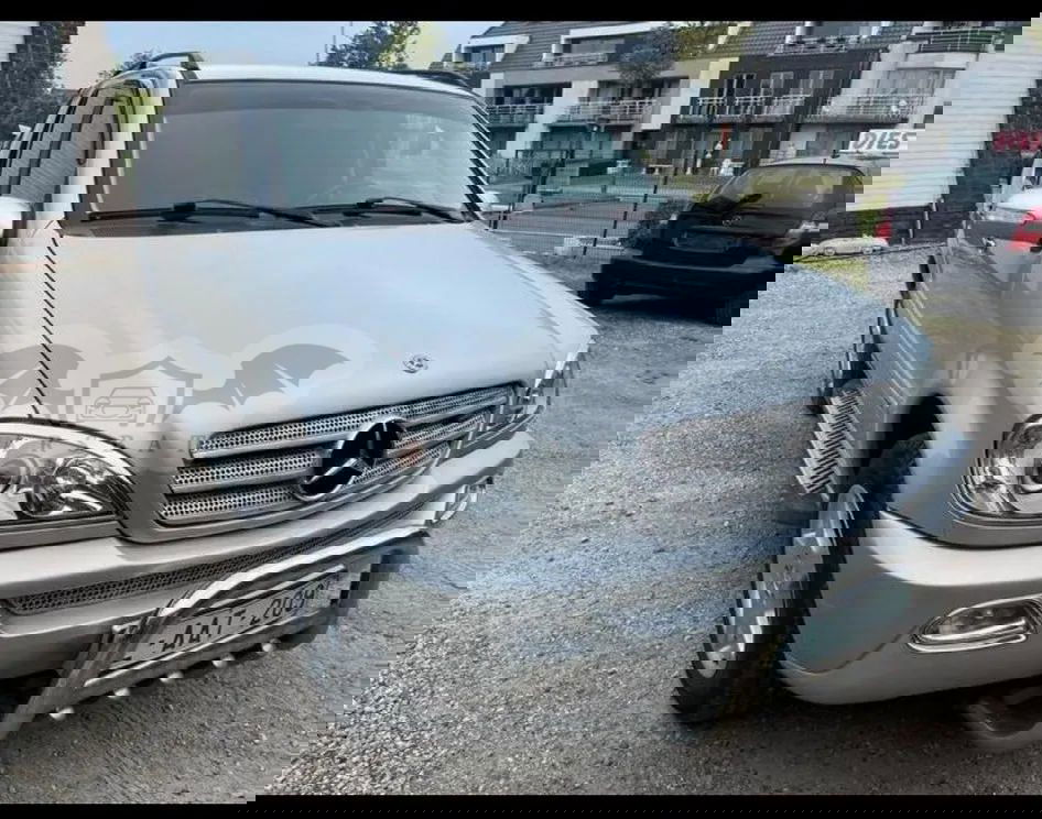 Mercedes-Benz ML 2005
