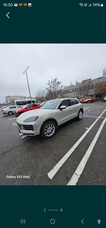 Porsche Cayenne Standard 2024