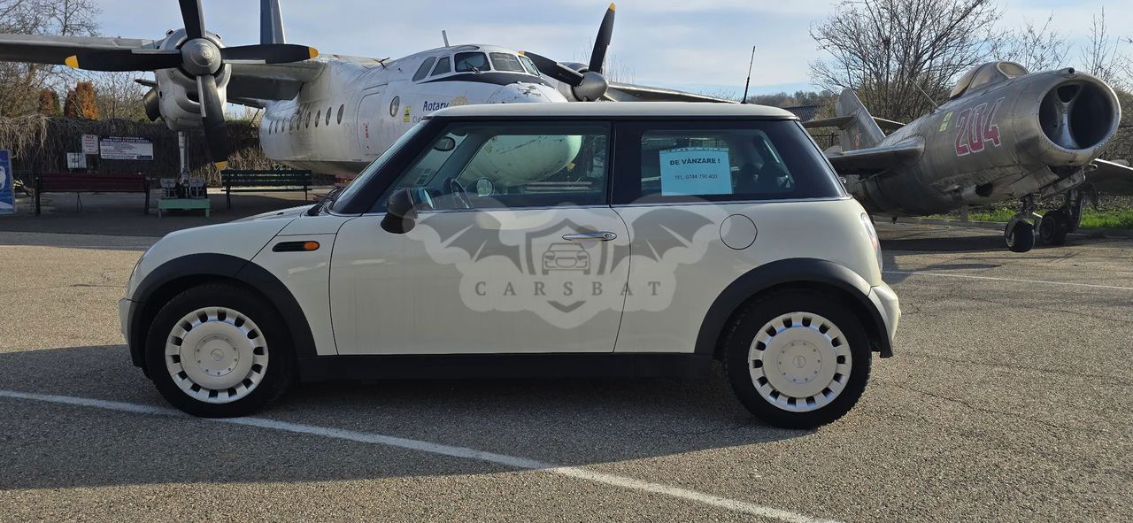 Mini One 2003