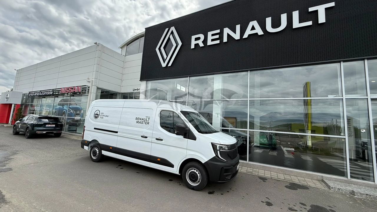 Renault Master 2024