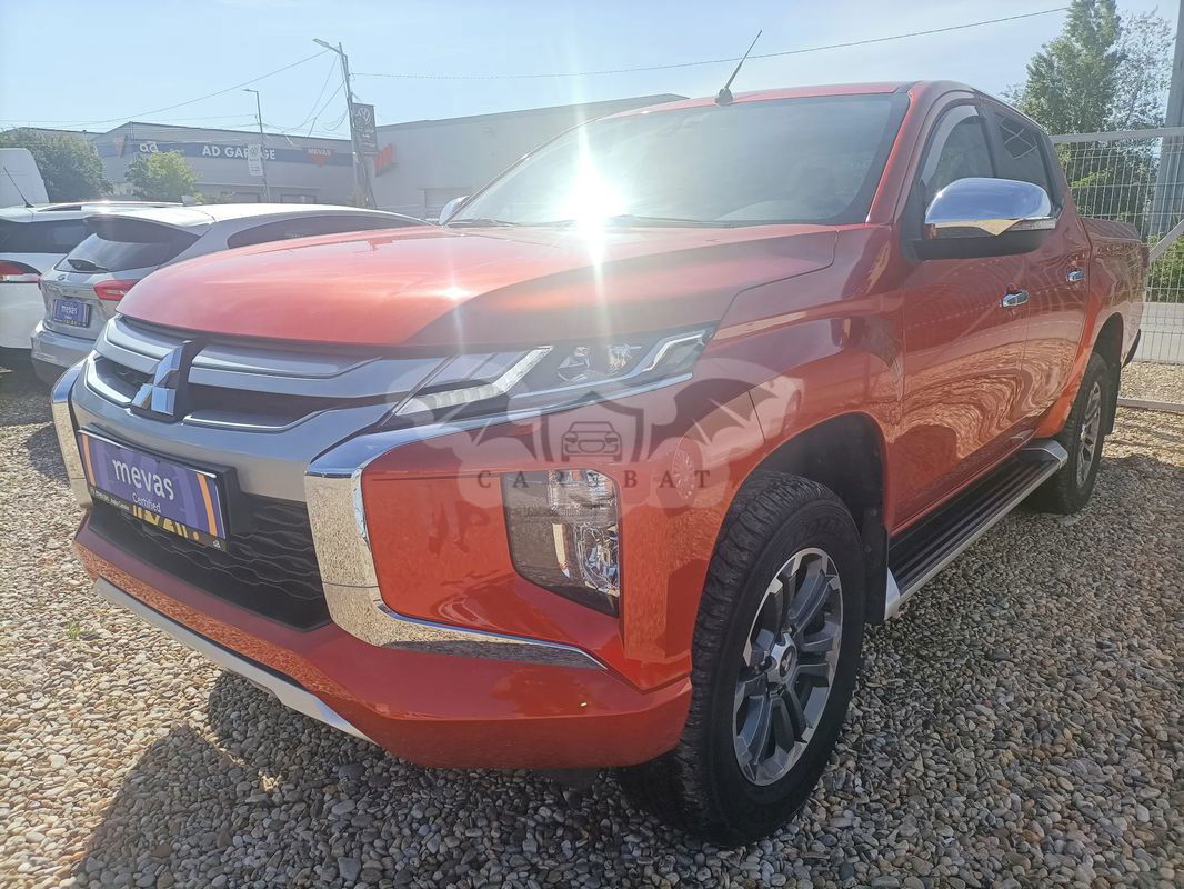 Mitsubishi L200 Double Cab 2.2 DI-D A/T Intense 2021