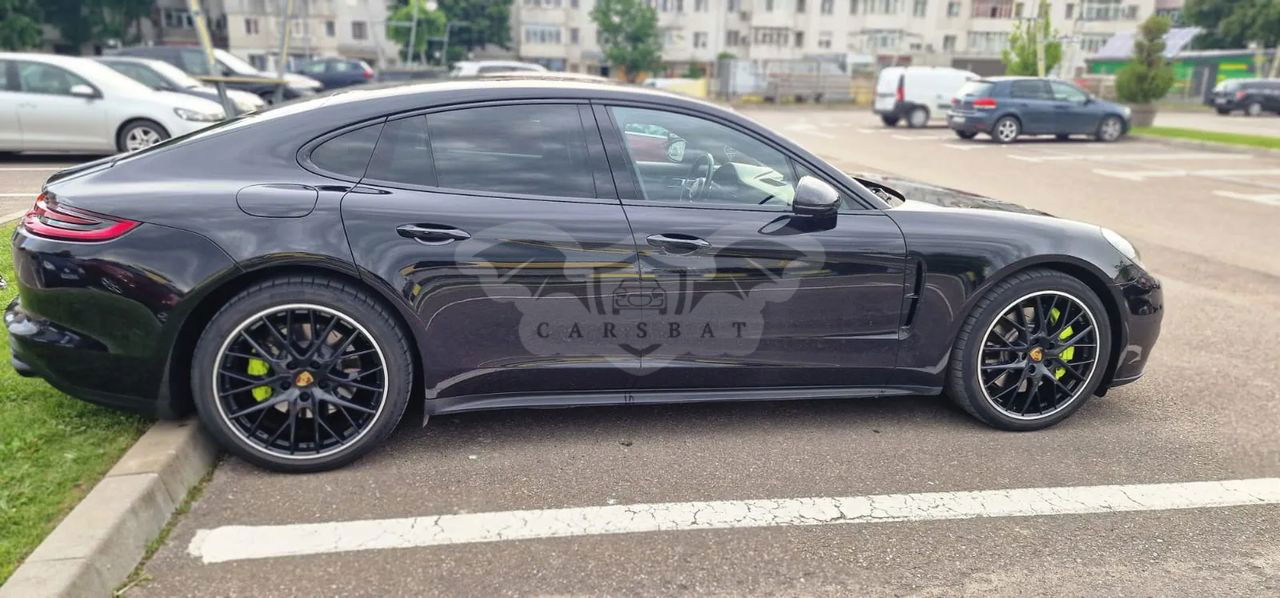 Porsche Panamera 2020