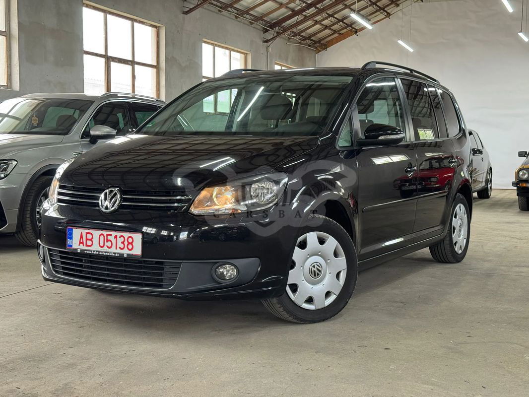 Volkswagen Touran 1.6 TDI BlueMotion Technology Comfortline 2012