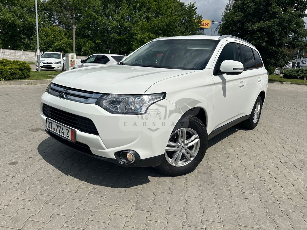 Mitsubishi Outlander III [2012 - 2021] 2.2 DI-D 2WD Plus 2014