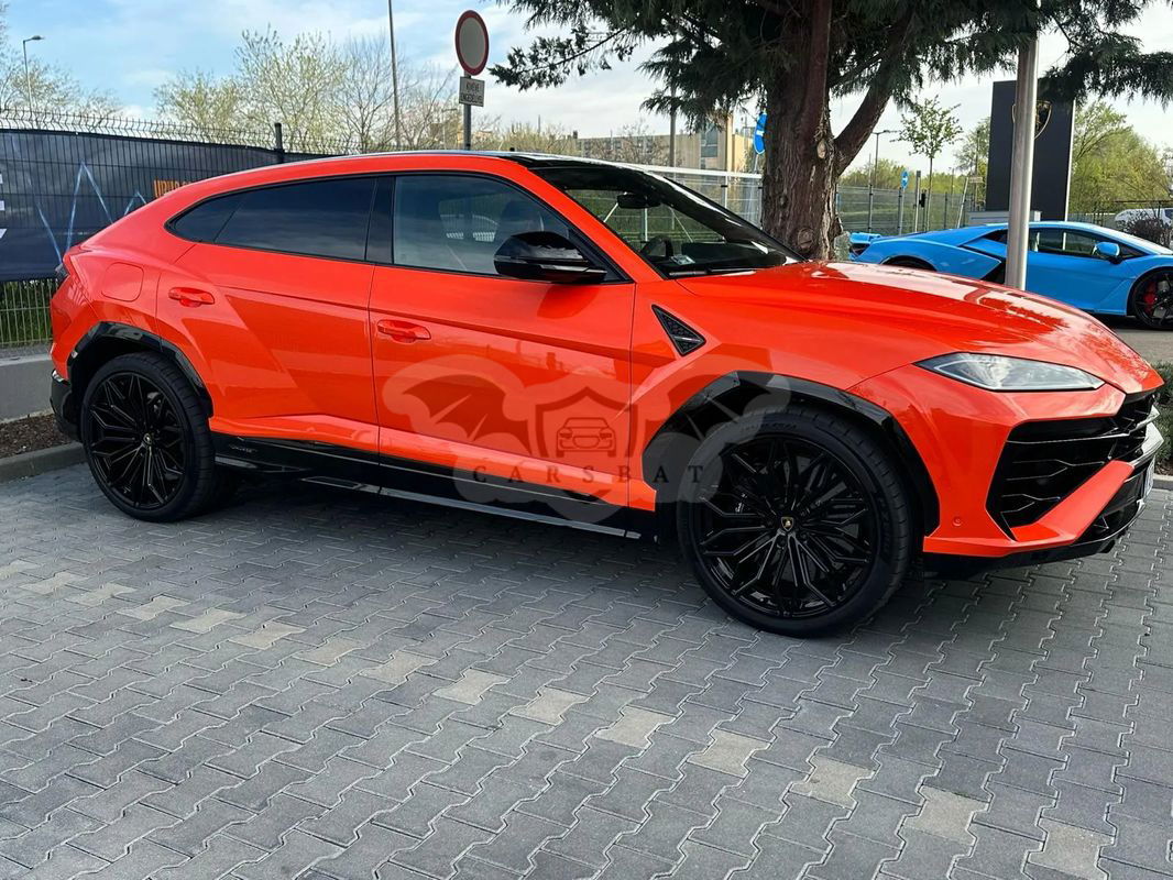 Lamborghini Urus 2025