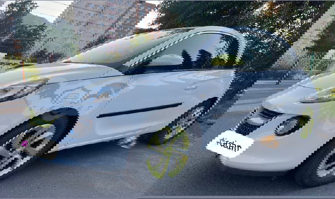 Opel Adam 2013