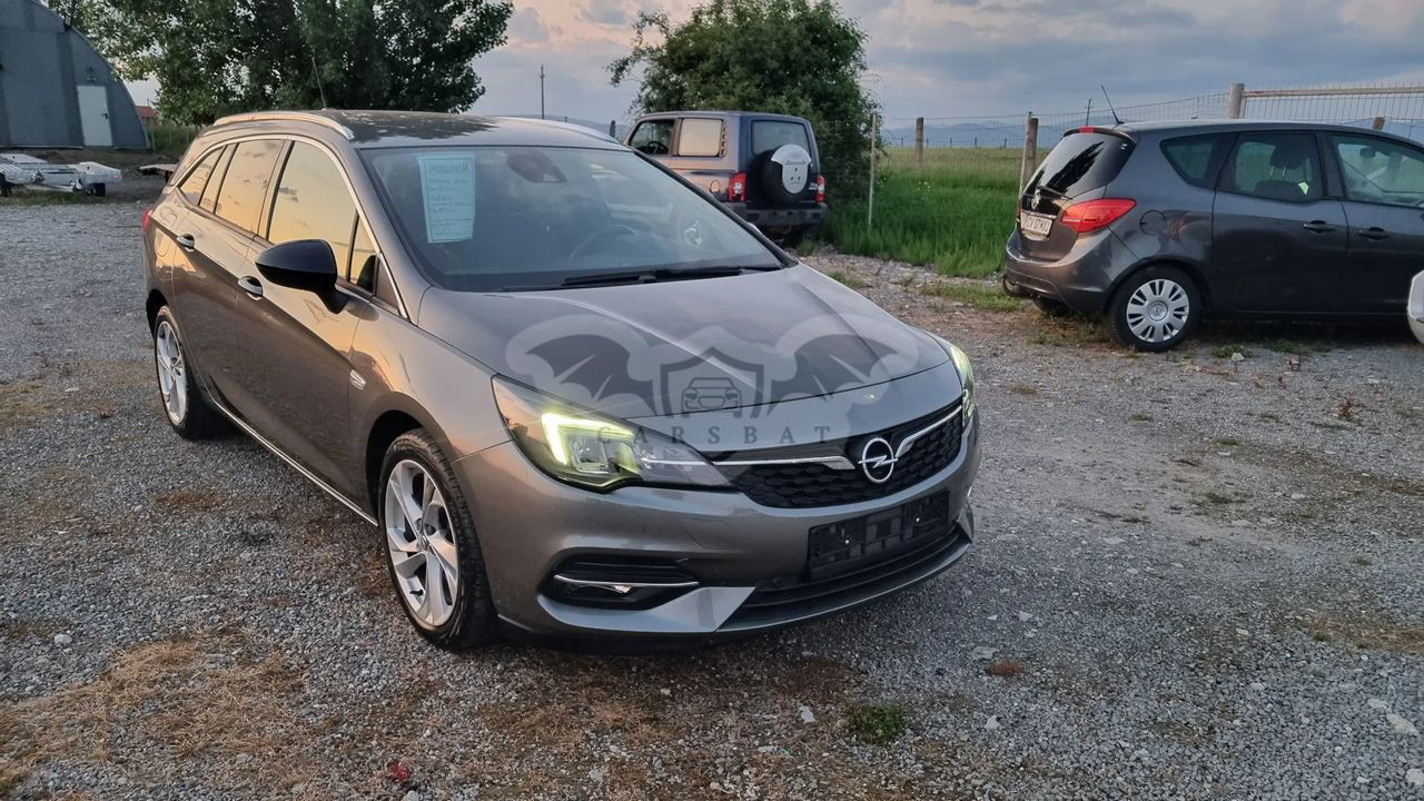 Opel Astra L [2021 - Prezent] 1.5 D Start/Stop Sports Tourer Automatik Business Elegance 2022